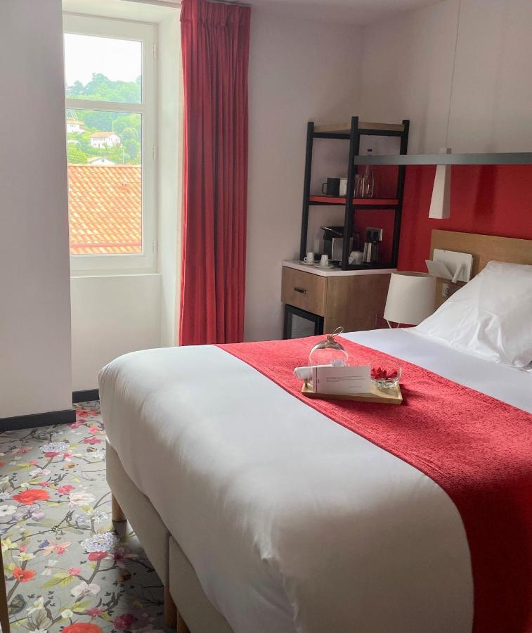 Hotel Berria Hasparren Buitenkant foto